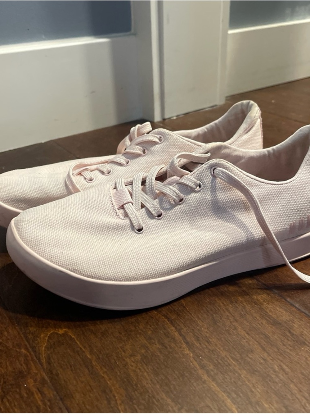 Light Pink Women's Canvas Lace-Up Sneakers